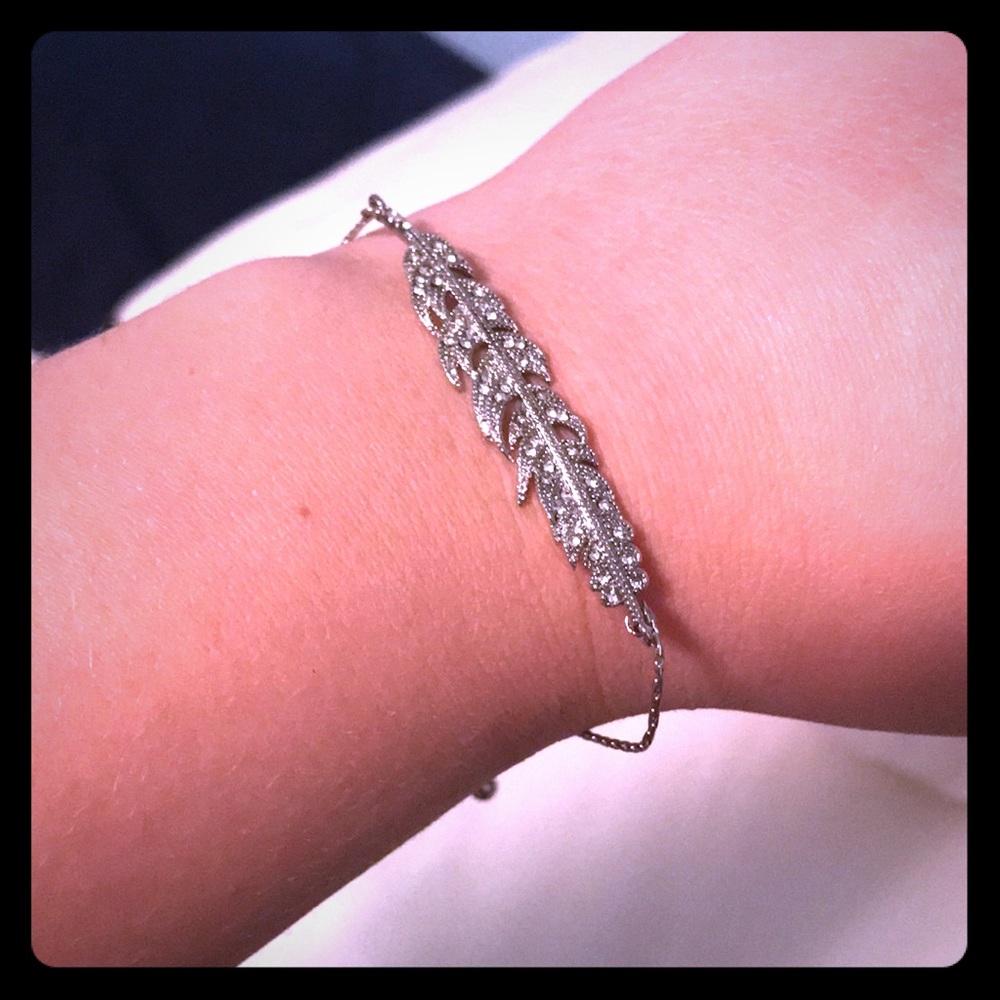 Crystal feather bracelet